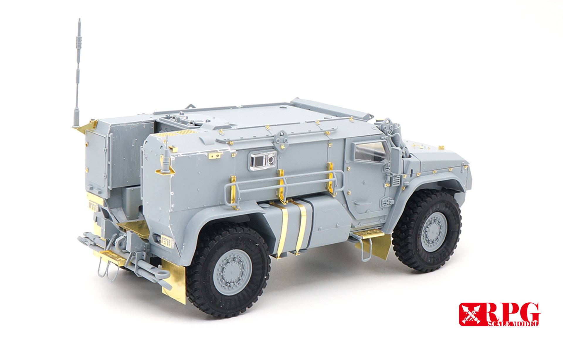 KAMAZ K-4386 Typhoon-VDV Mine-Protected Armoured Vehicle Early Type – Image 10