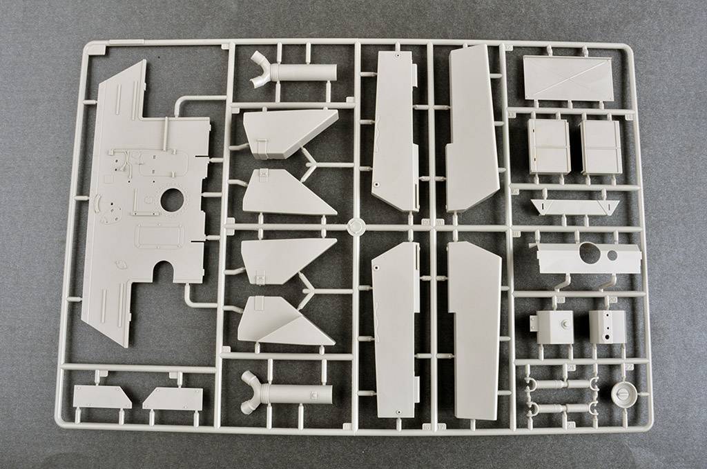 German Sd.Kfz 173 Jagdpanther Early Version – Image 16