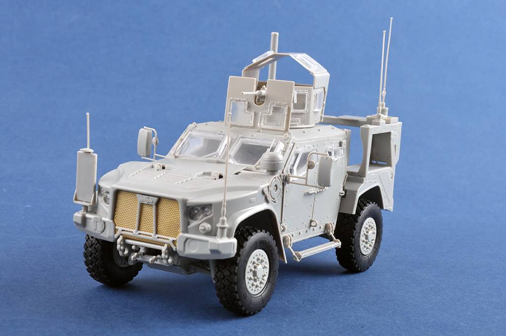 M1278 Heavy Guns Carrier – General Purpose (JLTV-GP) – Image 3