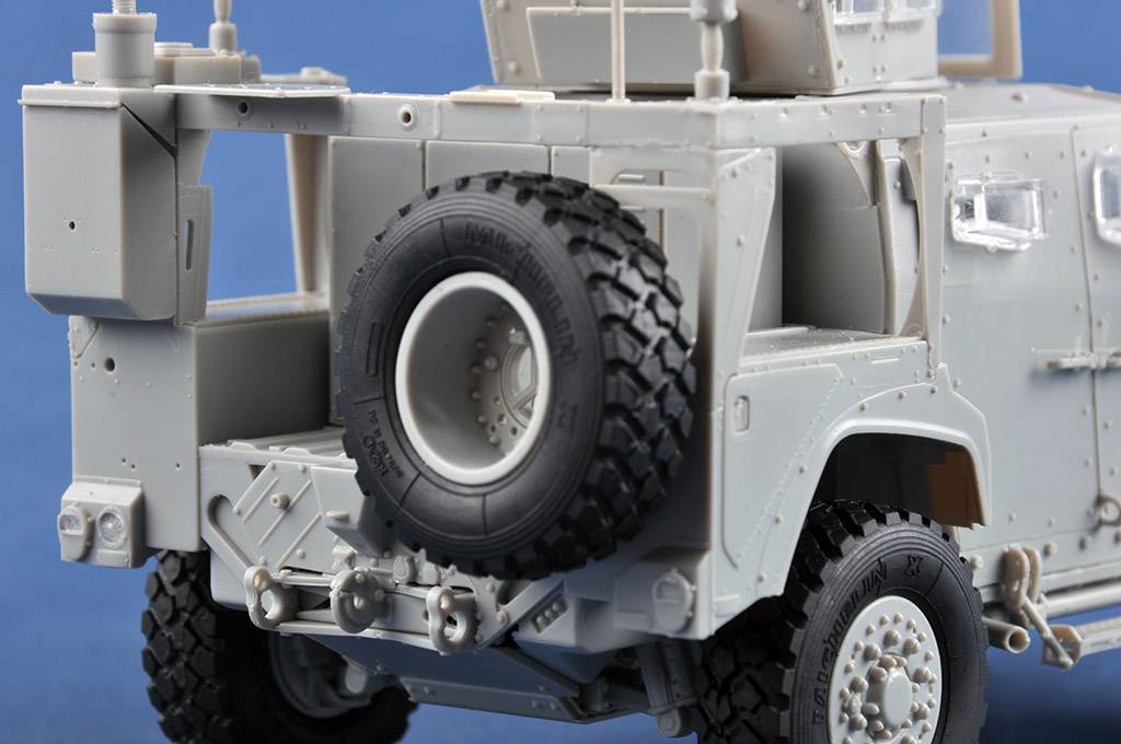 M1278 Heavy Guns Carrier – General Purpose (JLTV-GP) – Image 8
