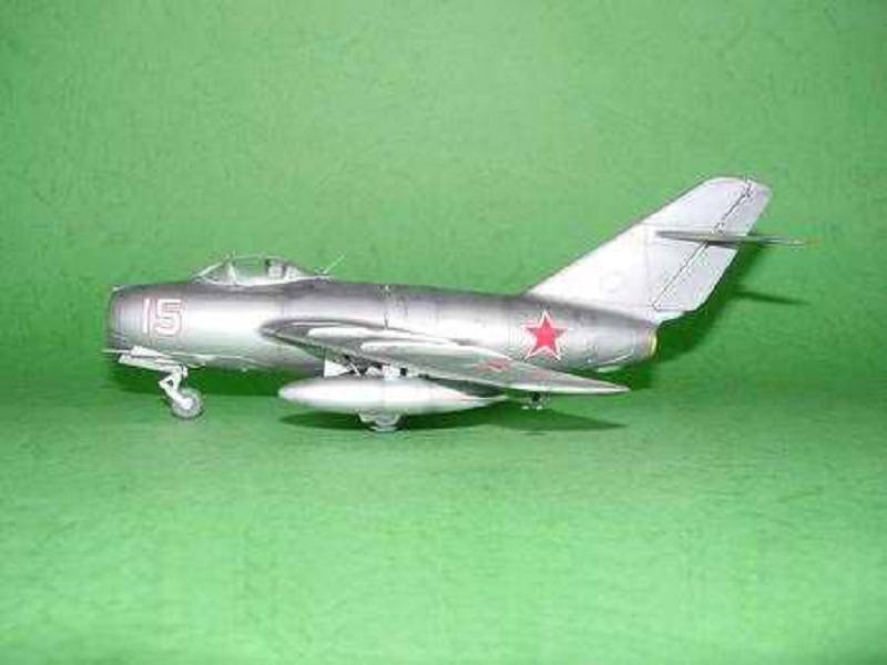 Mikoyan-Gurevich MiG-15 bis Fagot-B – Image 5