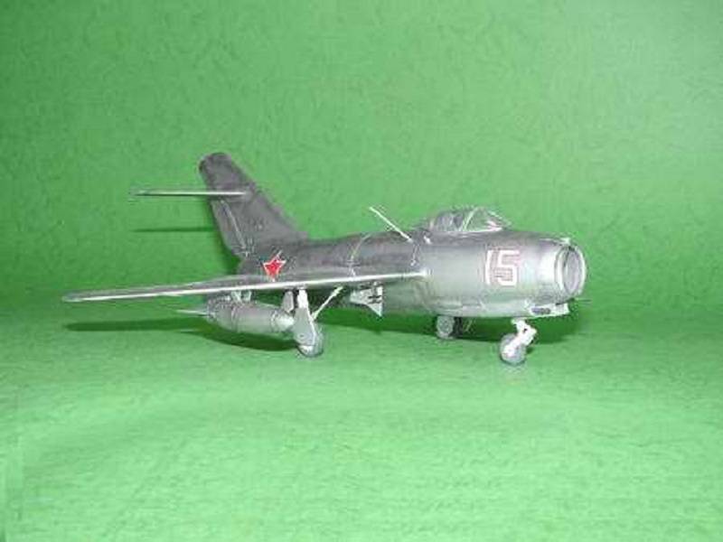 Mikoyan-Gurevich MiG-15 bis Fagot-B – Image 6