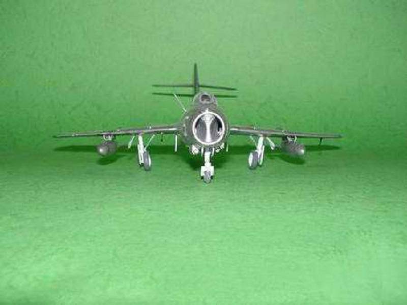 Mikoyan-Gurevich MiG-15 bis Fagot-B – Image 7