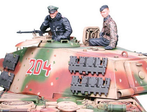 GERMAN KING TIGER ARDENNES FRONT – Image 5