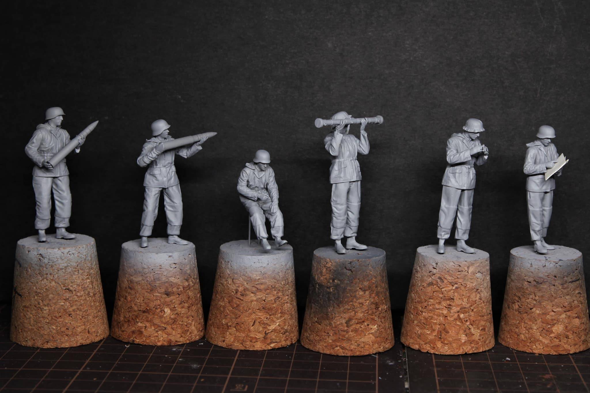 German 88mm Gun Flak36 w/6 anti-aircraft artillery crew members – Image 14