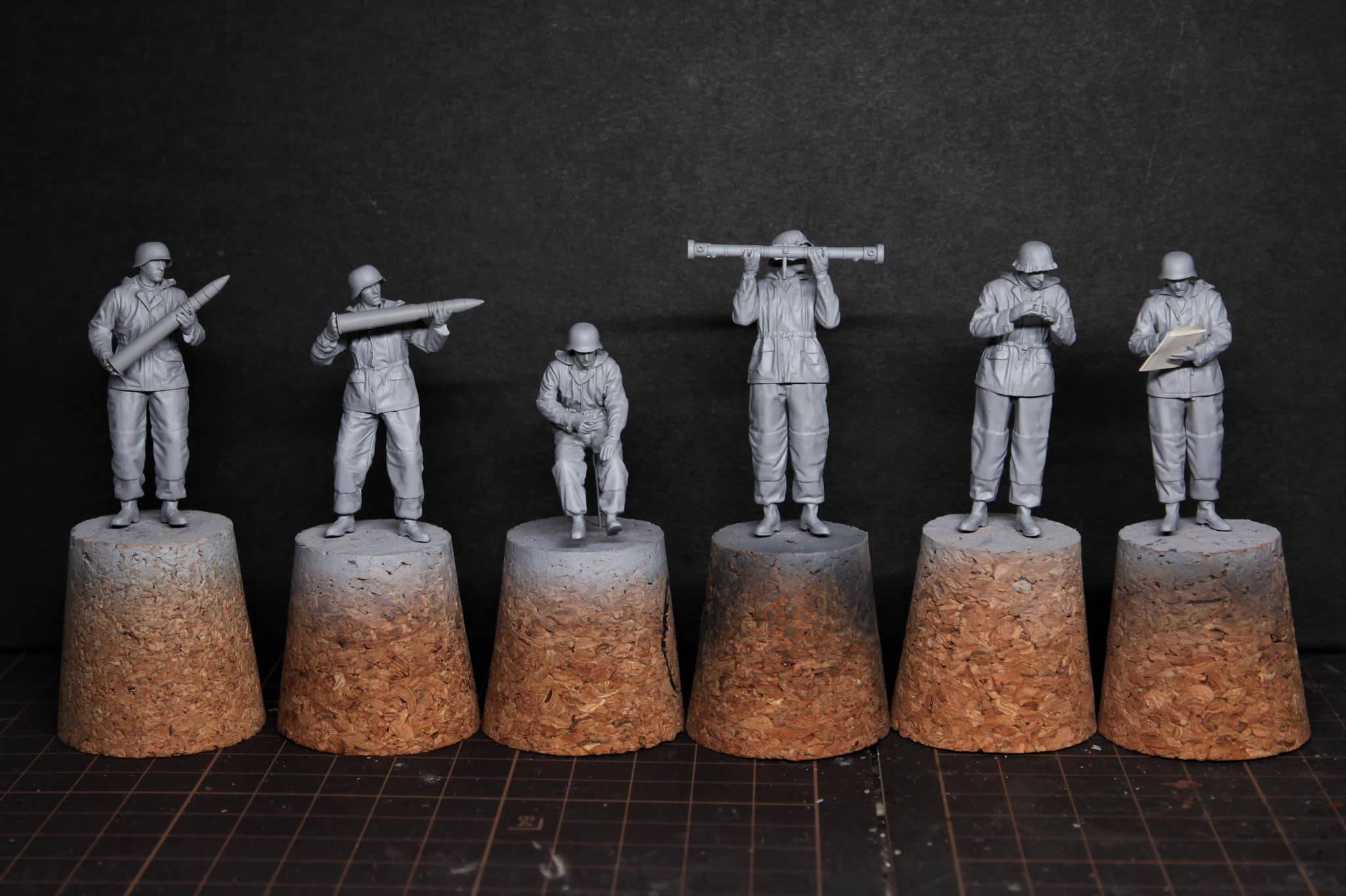 German 88mm Gun Flak36 w/6 anti-aircraft artillery crew members – Image 15