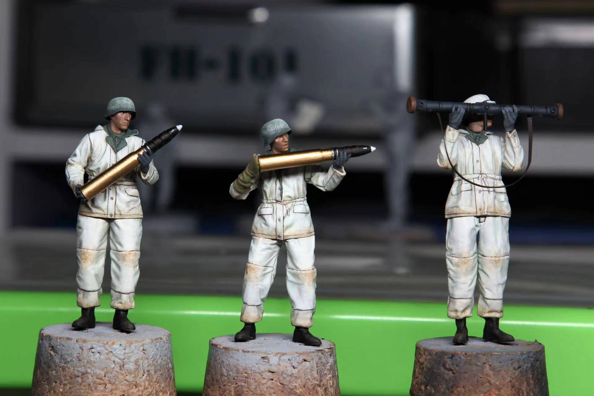 German 88mm Gun Flak36 w/6 anti-aircraft artillery crew members – Image 18