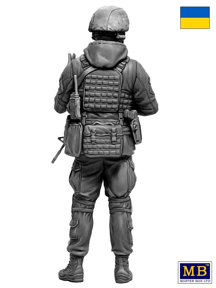Russian-Ukrainian War series Kit No. 1 Ukrainian soldier, Defence of Kyiv, March 2022 – Image 7