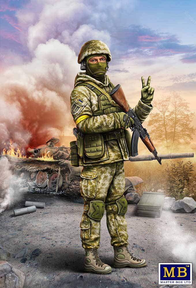 Russian-Ukrainian War series Kit No. 1 Ukrainian soldier, Defence of Kyiv, March 2022 – Image 3