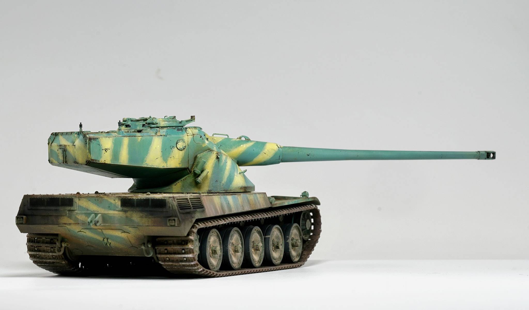 France AMX-50B Heavy Tank – Image 10