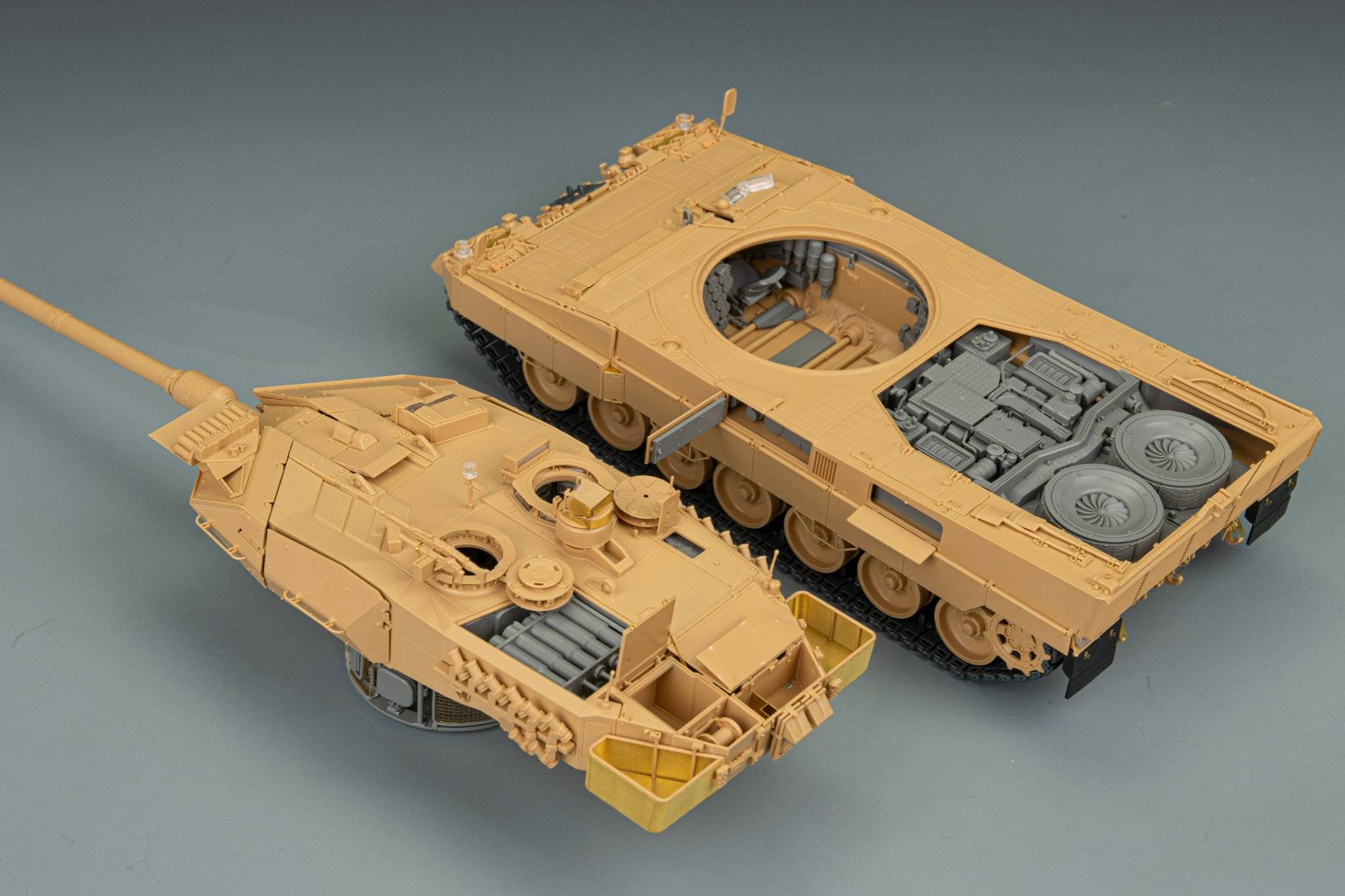 Leopard 2A6 Main Battle Tank with Full Interior – Image 13