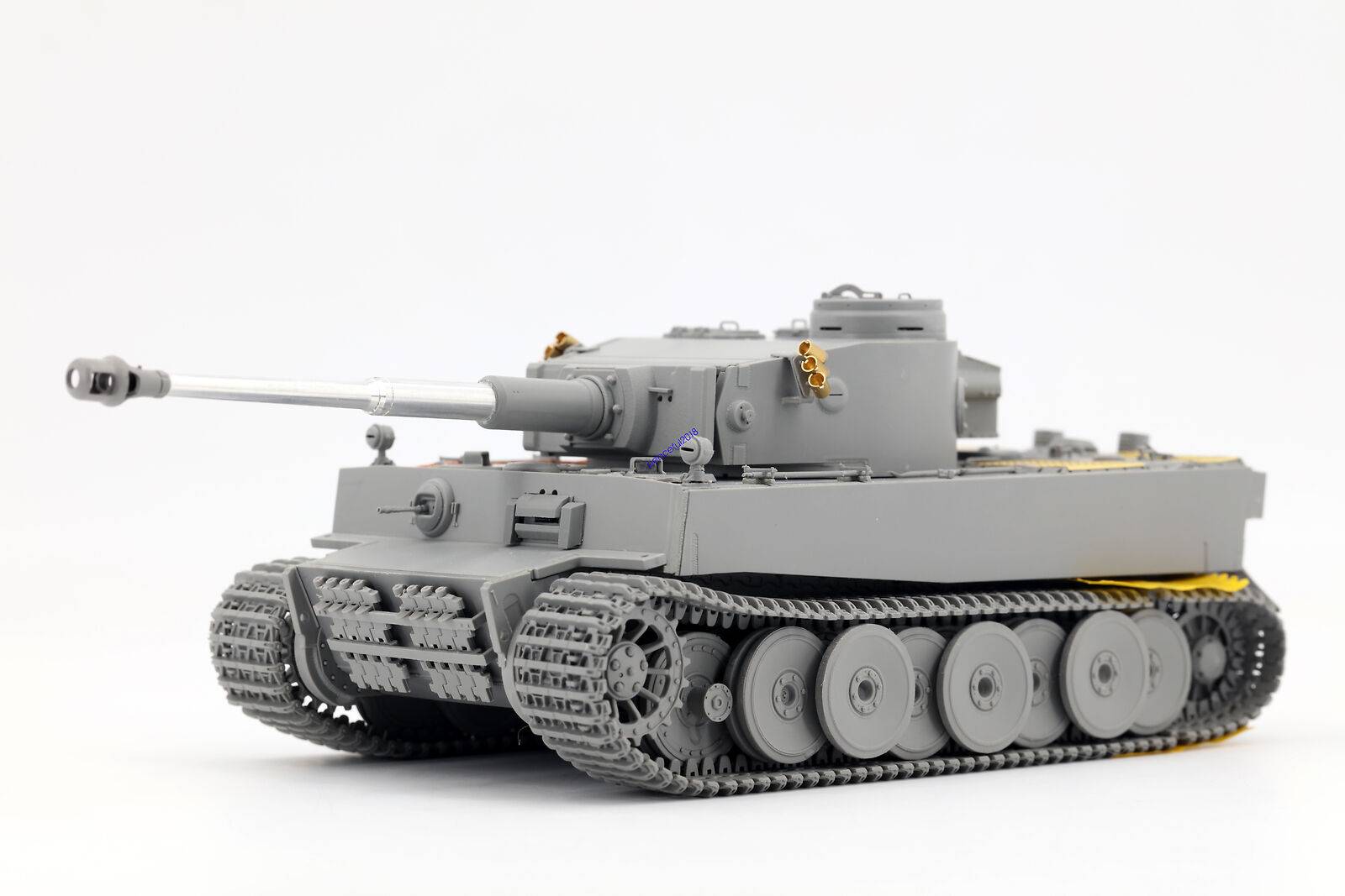 Tiger I Initial Production s.Pz.Abt.502 Leningrad Region 1942/43 Winter – Image 2
