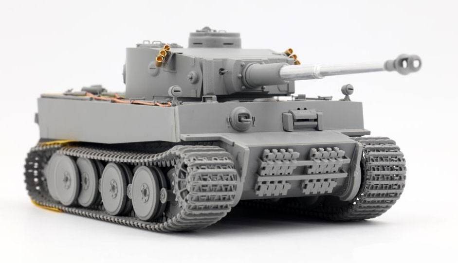 Tiger I Initial Production s.Pz.Abt.502 Leningrad Region 1942/43 Winter – Image 5