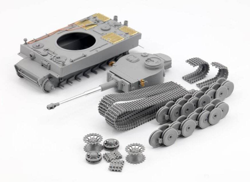 Tiger I Initial Production s.Pz.Abt.502 Leningrad Region 1942/43 Winter – Image 6