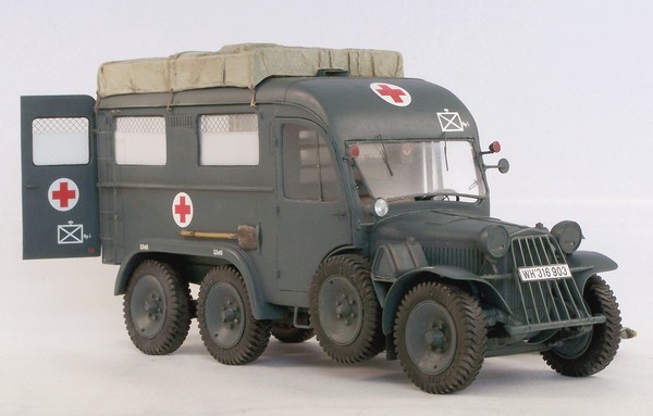 GERMAN AMBULANCE KFZ 31 – Image 3