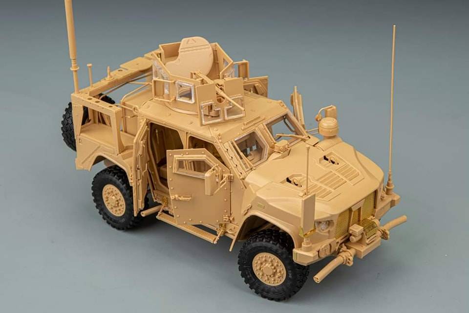 JLTV (Joint Light Tactical Vehicle) – Image 4