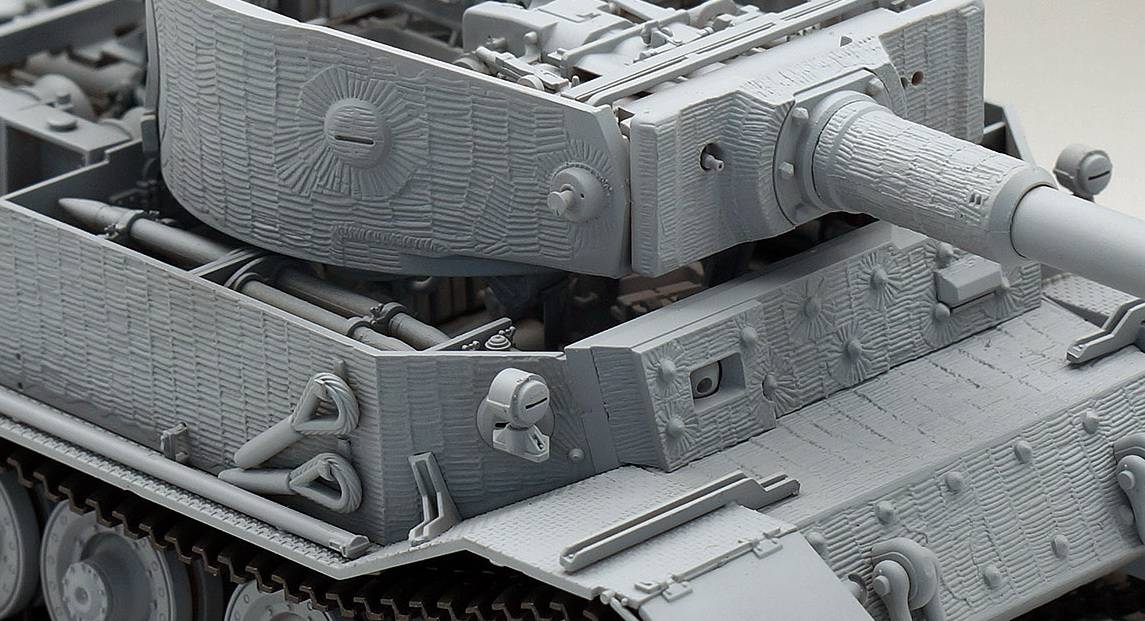 Sd.kfz.181 Panzerkampfwagen VI(P) w/Zimmerit Tiger P (003) (full interior kit) – Image 3
