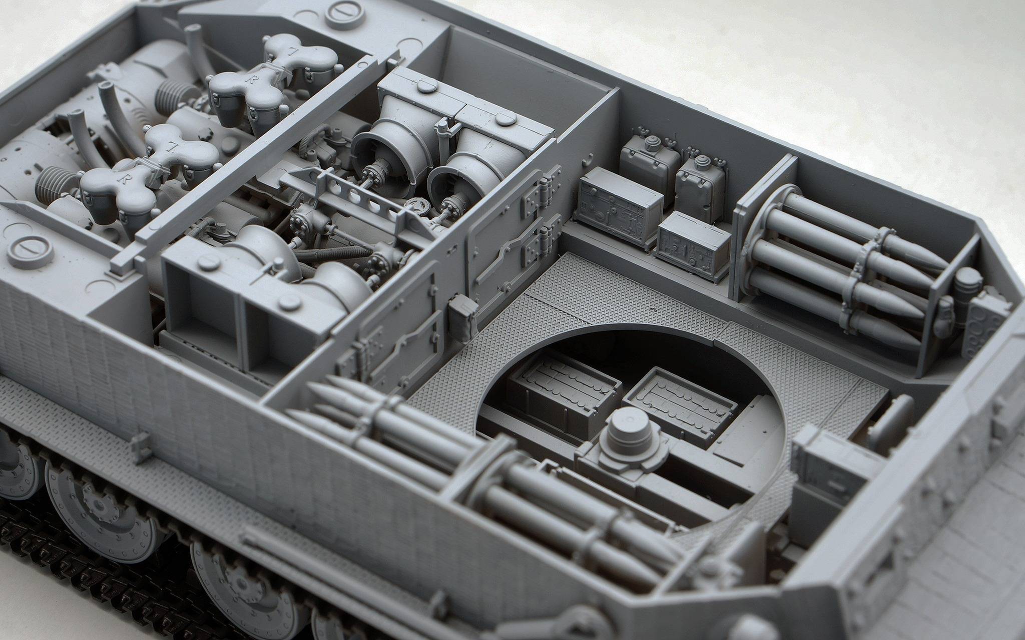 Sd.kfz.181 Panzerkampfwagen VI(P) w/Zimmerit Tiger P (003) (full interior kit) – Image 5