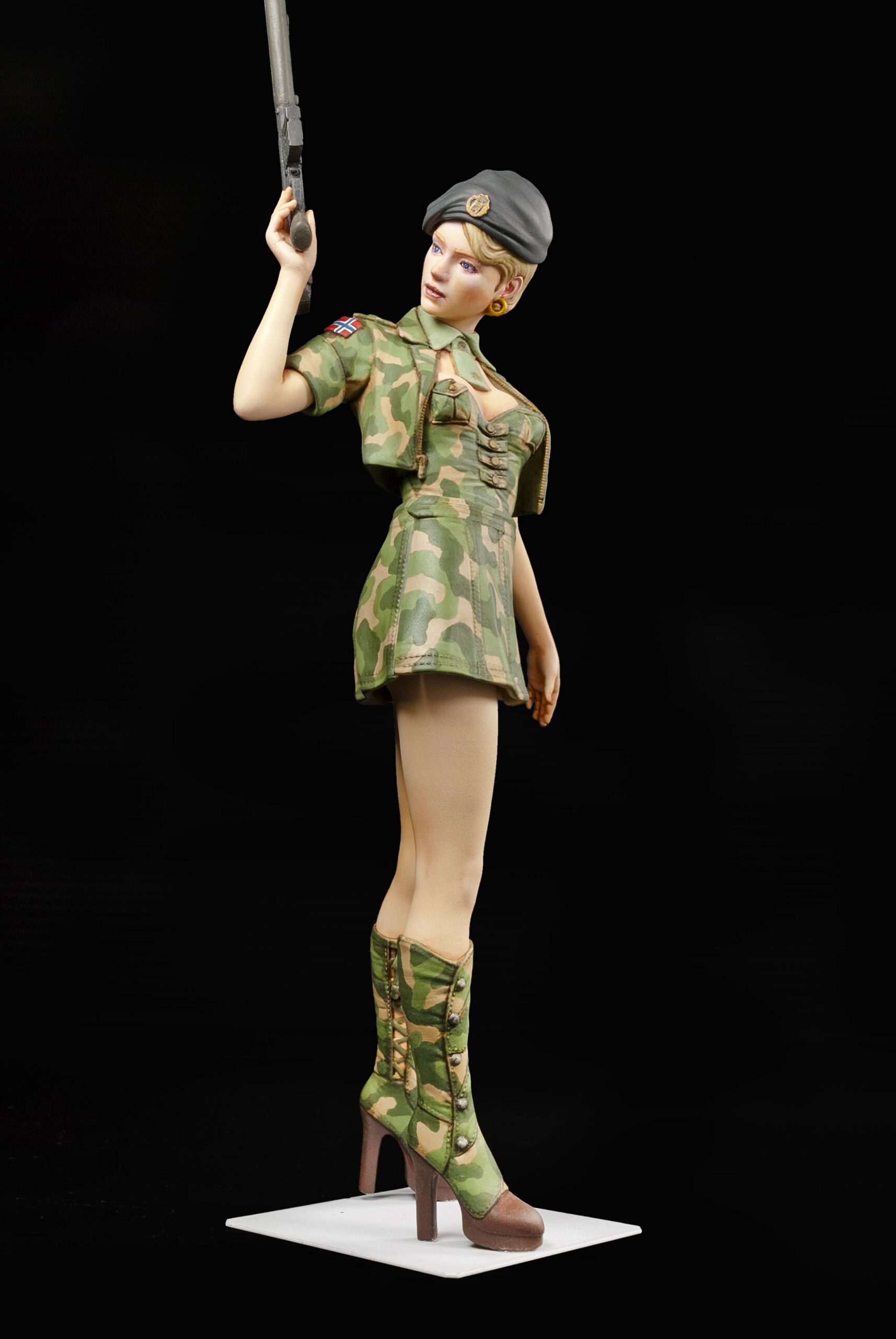 NM-116 Valkyrie `Eureka Chaffee` – Image 3