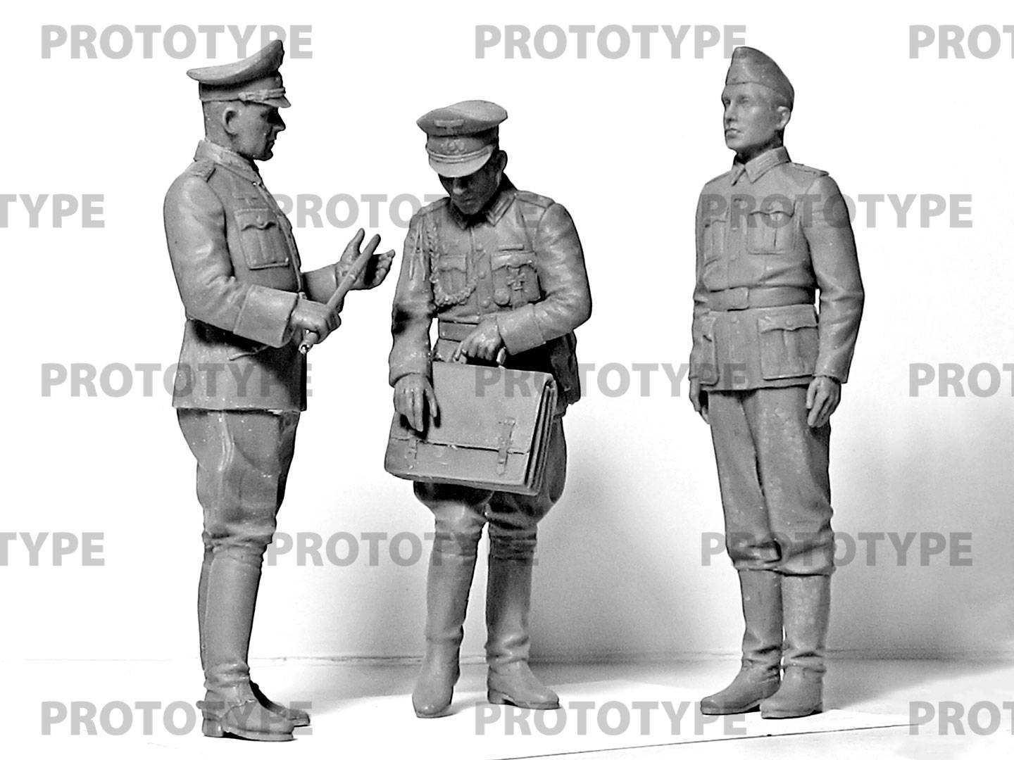 WWII German Staff Personnel – Image 3
