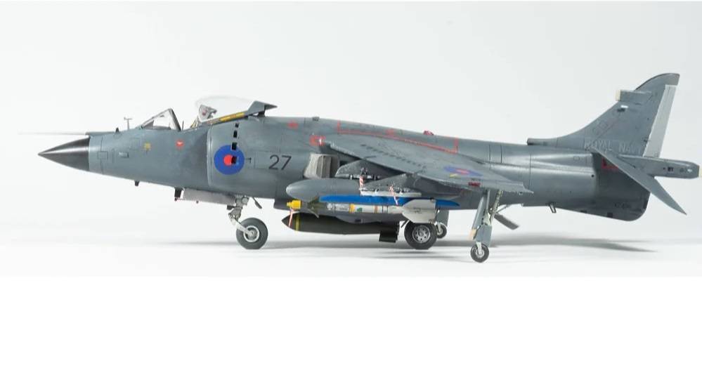 FRS.1 Sea Harrier Falklands 40th Anniversary (includes Royal Navy Tow Tractor) – Image 12