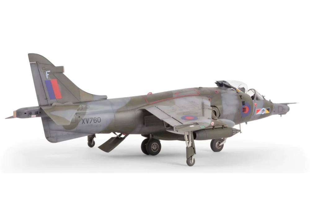 Harrier GR.3 Falklands 40th Anniversary (includes Royal Navy Tow Tractor) – Image 4