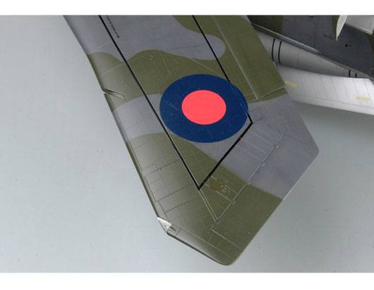 English Electric Lightning F.2A F.6 – Image 3
