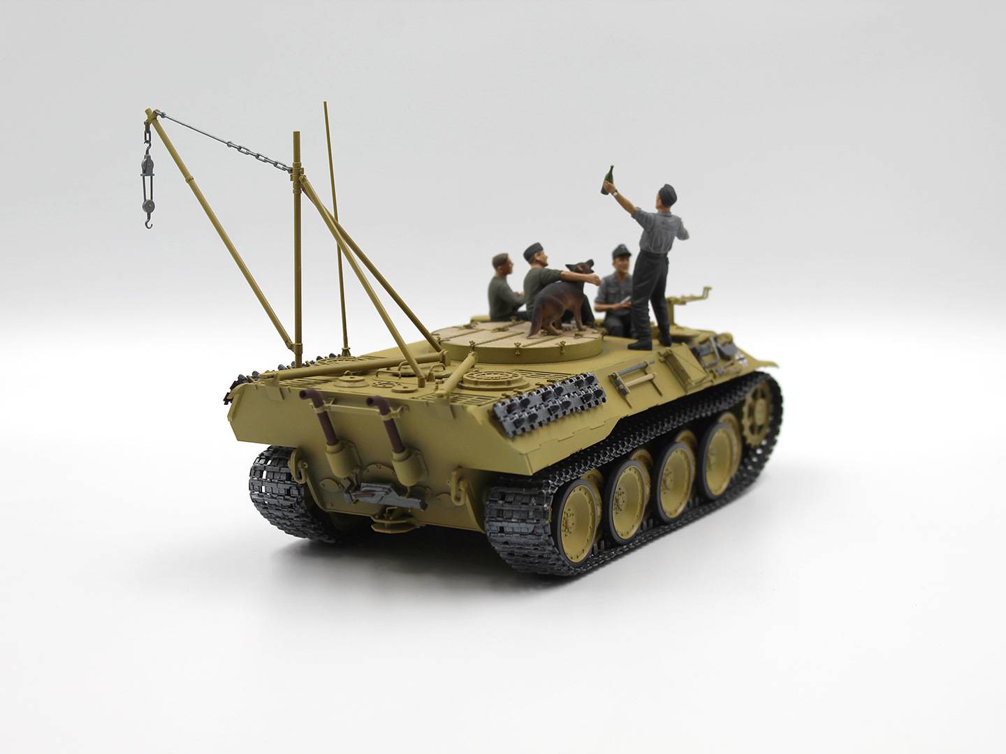 “Prost!”, Between Battles on Bergepanther – Image 4