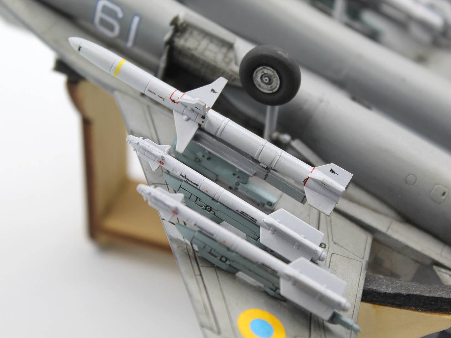 “Radar Hunter” MiG-29 “9-13” Ukrainian Fighter with HARM missiles – Image 8