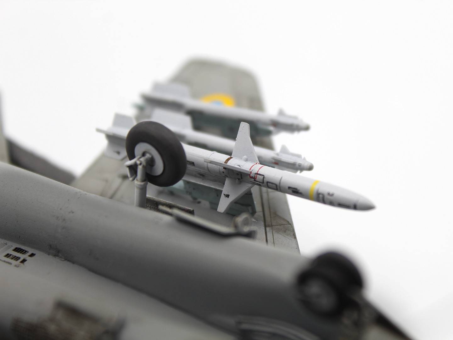 “Radar Hunter” MiG-29 “9-13” Ukrainian Fighter with HARM missiles – Image 9