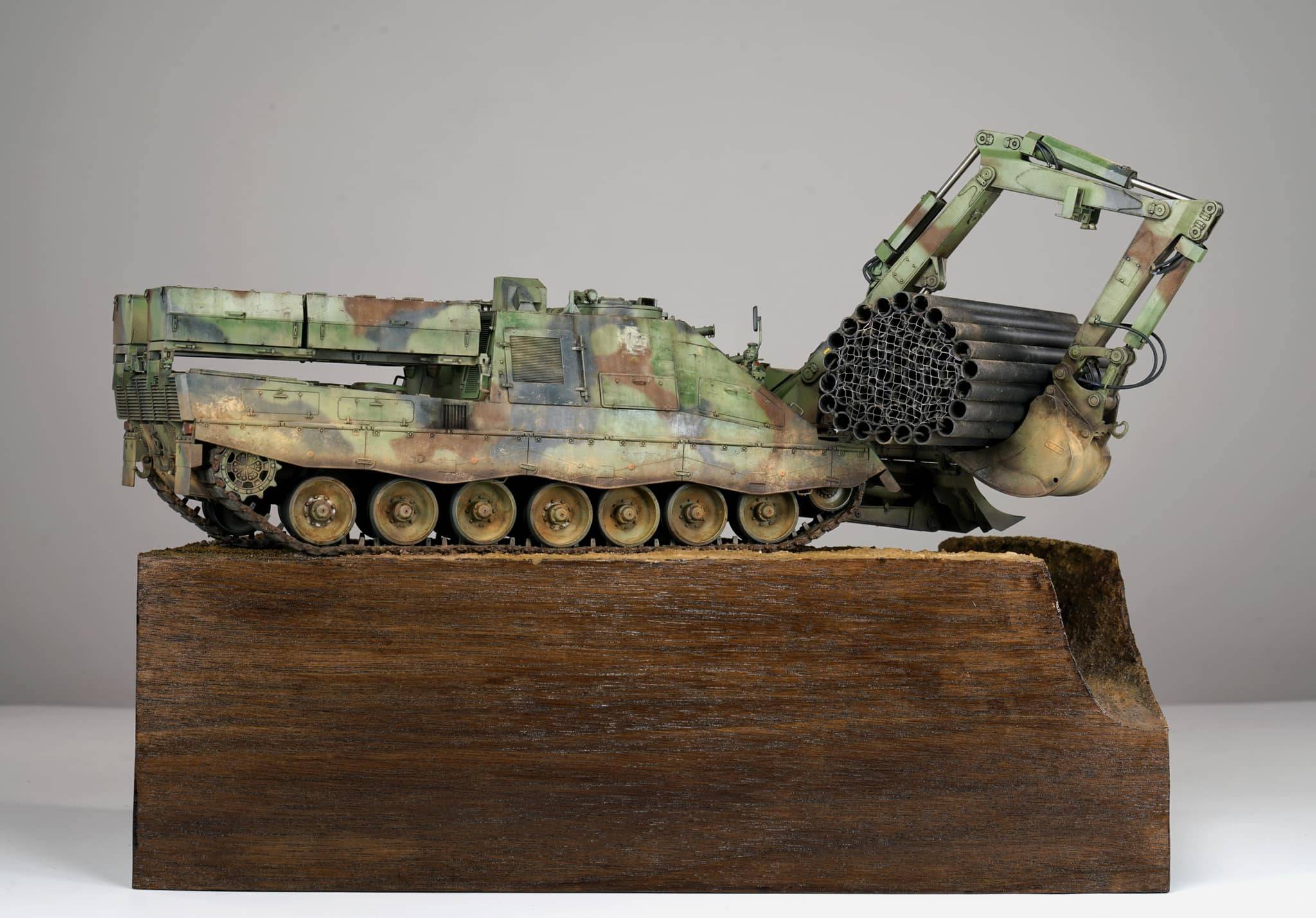Kodiak Swiss Series/German Demonstrator AEV-3 Pionierpanzer (2 in 1) – Image 2