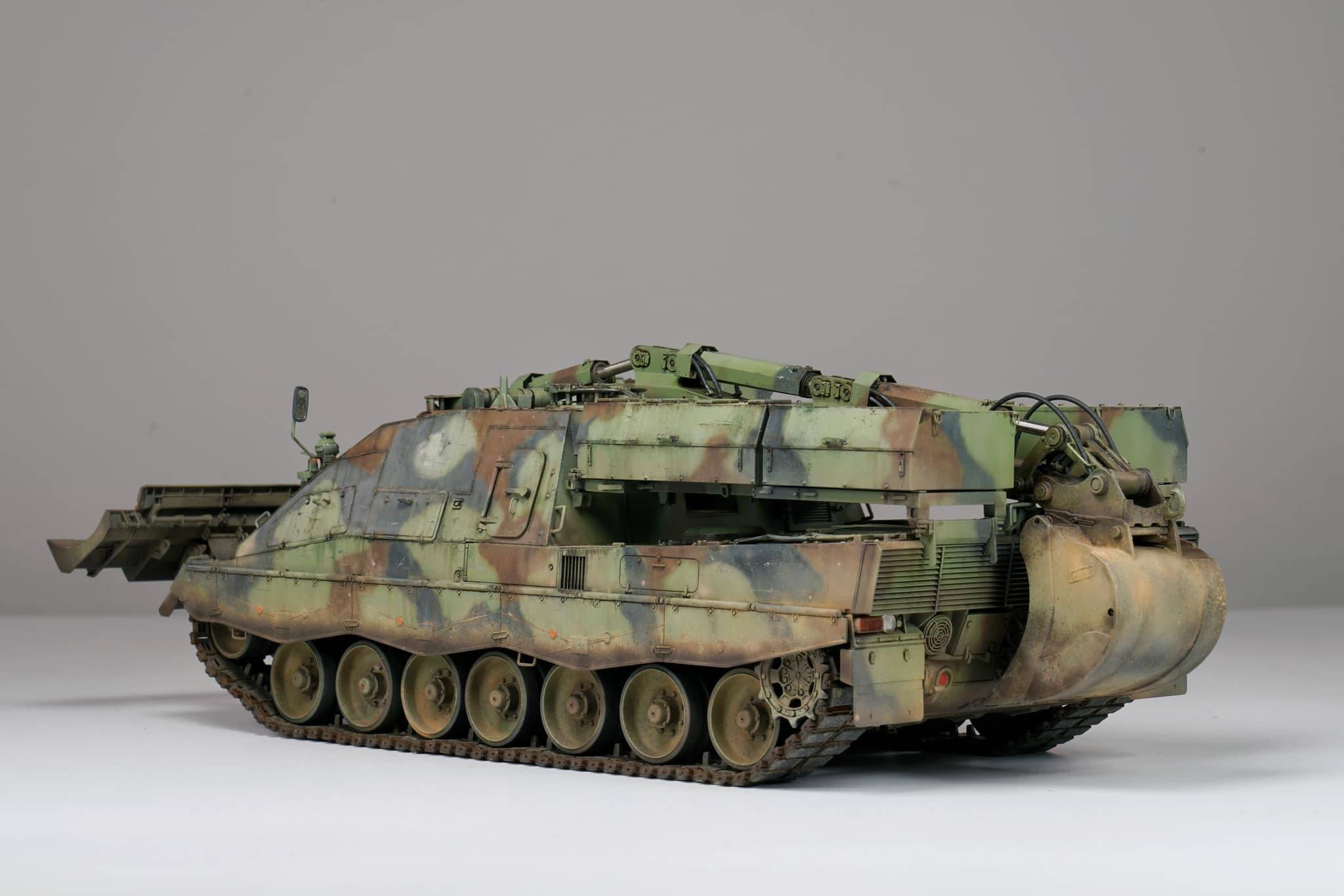 Kodiak Swiss Series/German Demonstrator AEV-3 Pionierpanzer (2 in 1) – Image 4