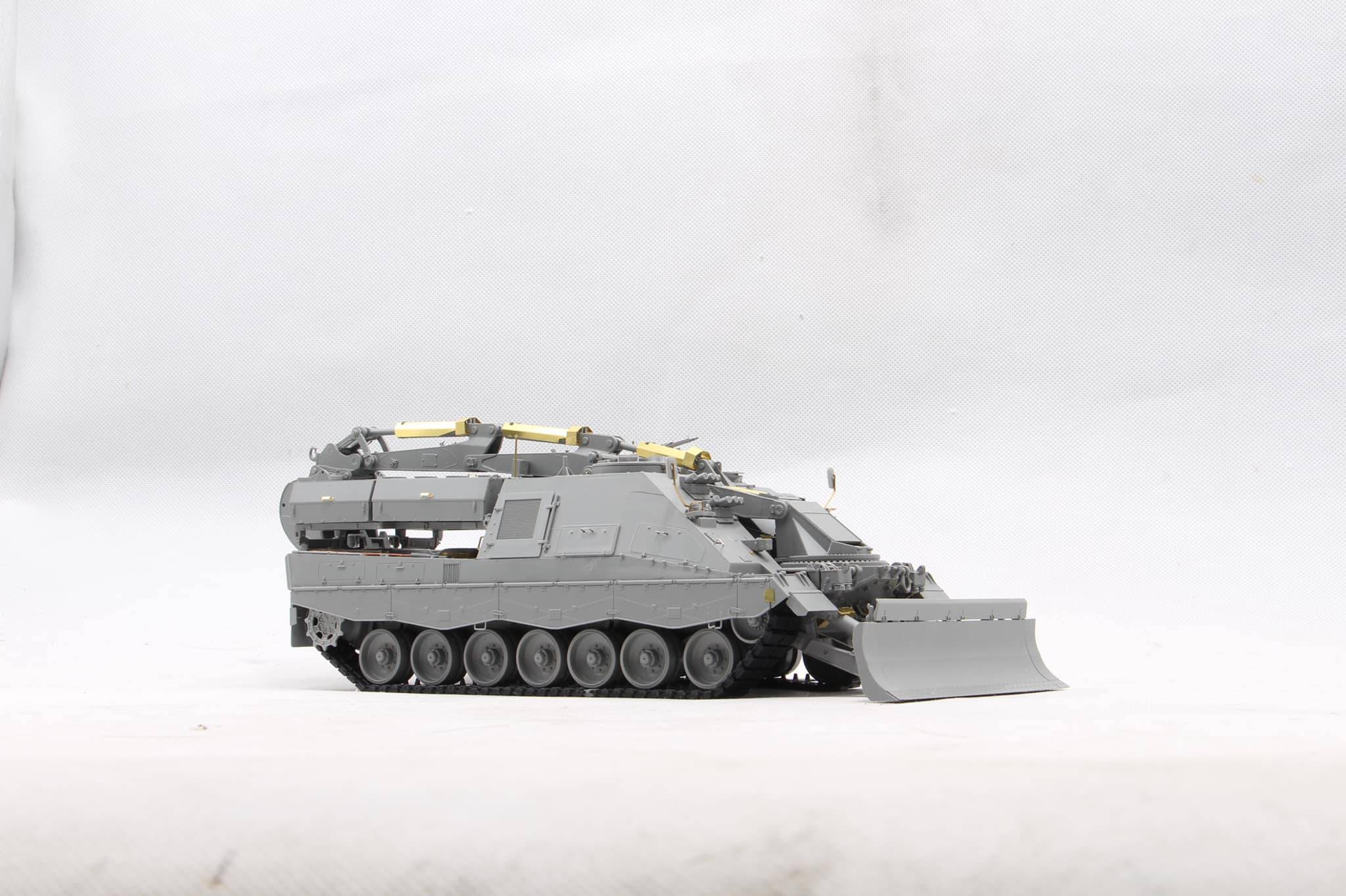 Kodiak Swiss Series/German Demonstrator AEV-3 Pionierpanzer (2 in 1) – Image 8
