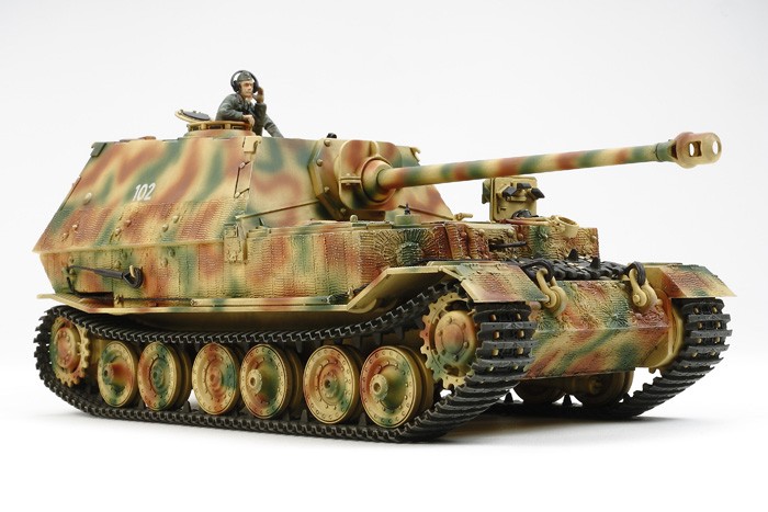 Sd.Kfz.184 Schwerer Jagdpanzer Elefant – Image 4
