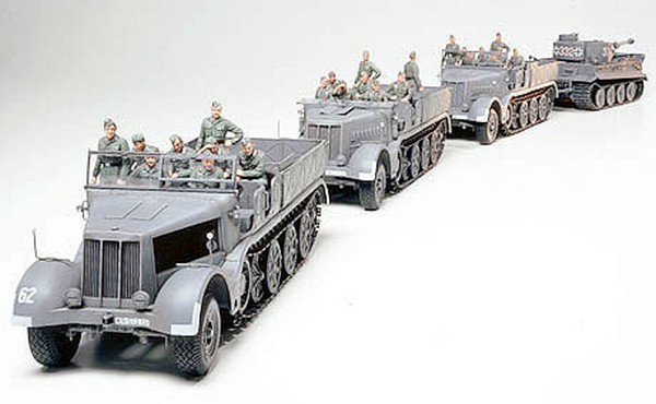 Schwerer Zugkraftwagen 18t Sd.Kfz.9 "FAMO" + bêche – Image 9