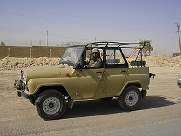 Soviet UAZ-469 All-Terrain Vehicle – Image 2