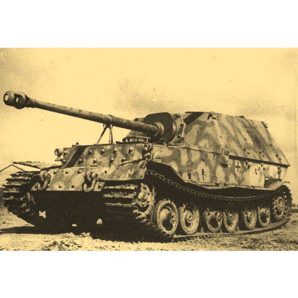 German Tank Destroyer "Ferdinand" SD.Kfz. 184 – Image 4