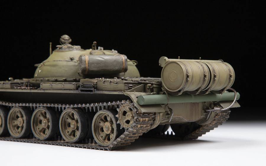 Char de combat principal soviétique T-62 – Image 3