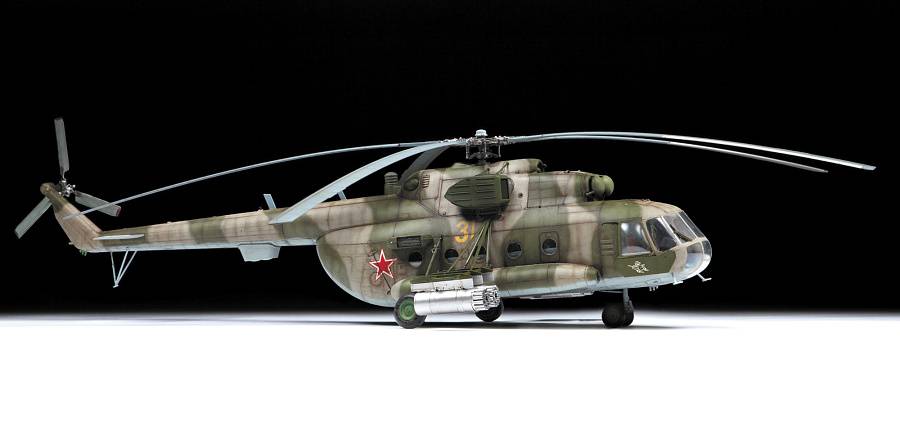 Hélicoptère polyvalent soviétique MIL MI-8MT – Image 9