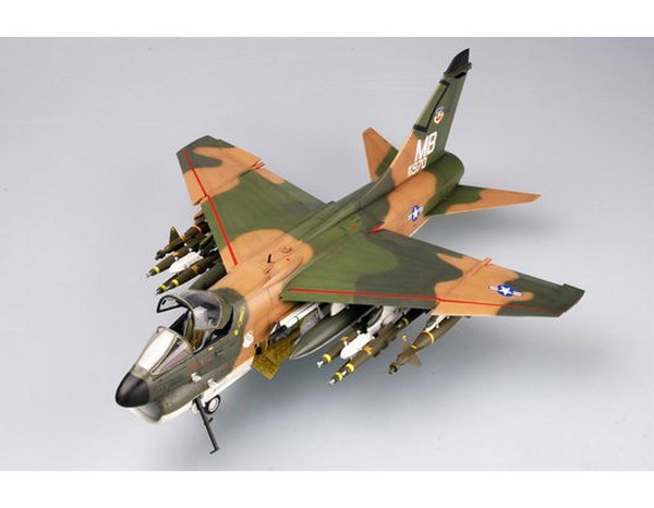 USAF A-7D Corsair II – Image 2