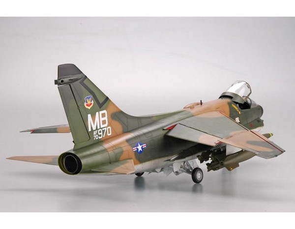 USAF A-7D Corsair II – Image 3