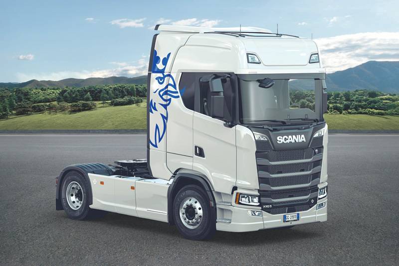 Scania 770S V8 White Cab – Image 17