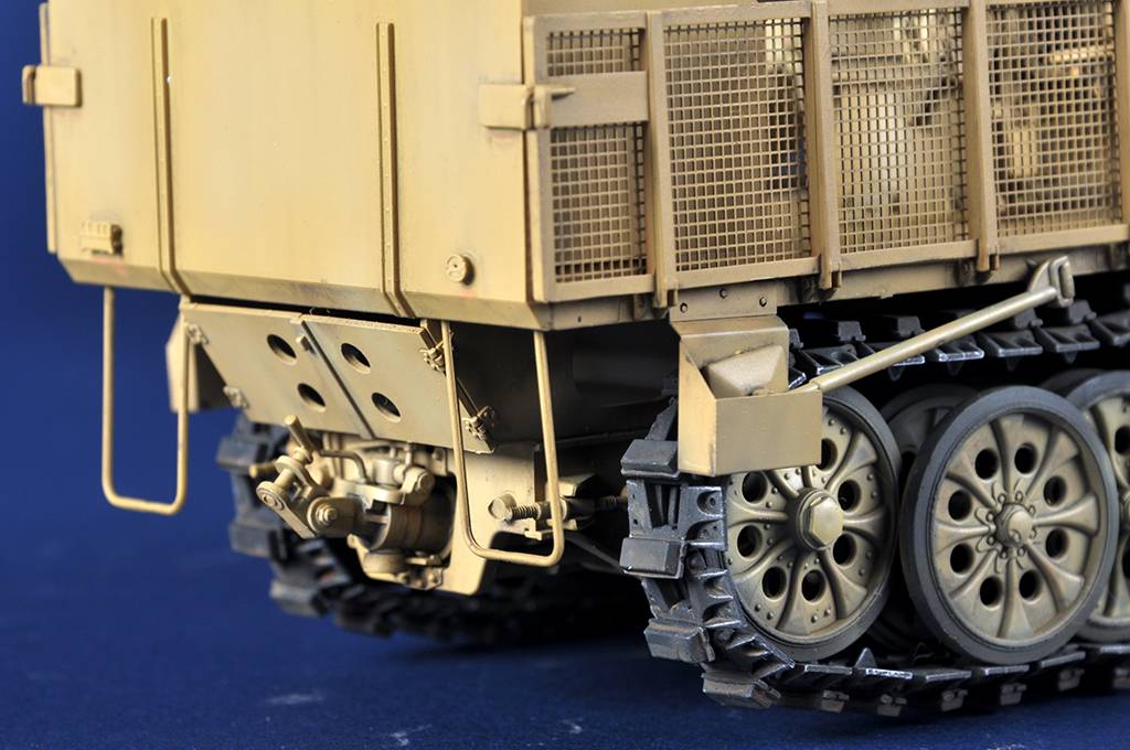 Schwerer Zugkraftwagen 18 t with 8.8 cm Flak – Image 6