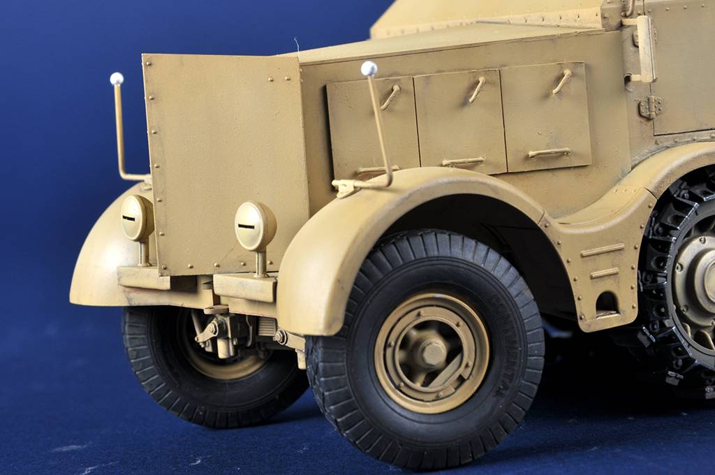 Schwerer Zugkraftwagen 18 t with 8.8 cm Flak – Image 10