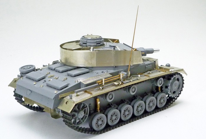 Panzerkampfwagen III Ausf.N Sd.Kfz.141/2 Edition spéciale – Image 4