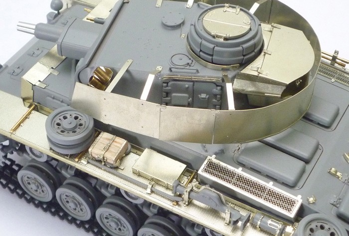 Panzerkampfwagen III Ausf.N Sd.Kfz.141/2 Edition spéciale – Image 5