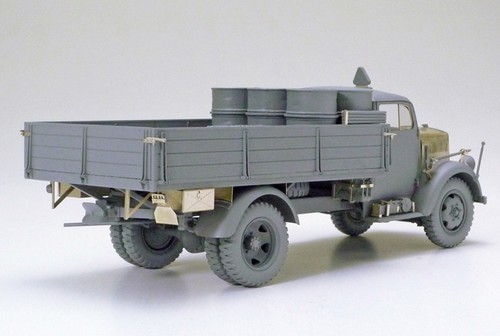 German 3 ton 4x2 Cargo Truck w/ Aber PE Set Edition spéciale – Image 4