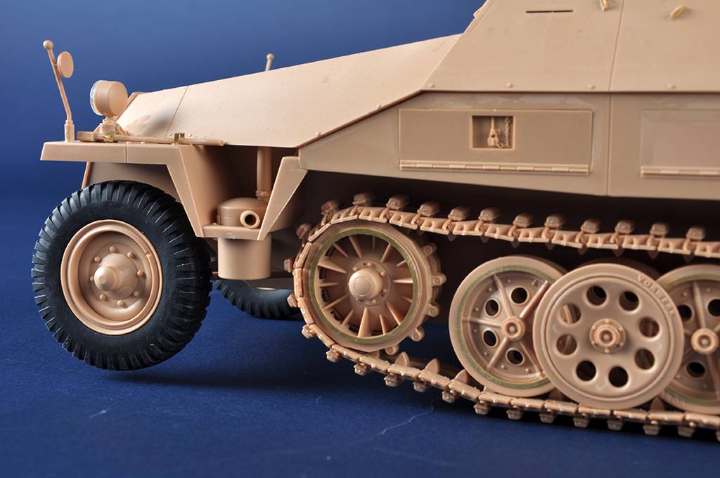 Sd.Kfz 251/22D – Image 31