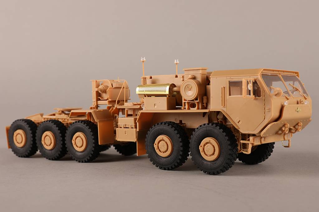 LVSR MKR16 Tractor – Image 19