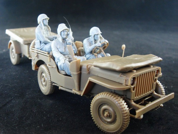US GPW 1/4ton 4×4 Utility Truck w/10-cwt Trailer And Airborne Crew – Image 3
